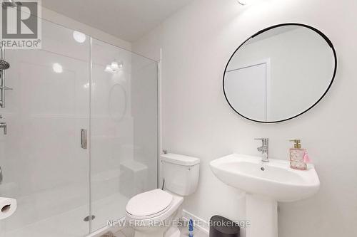 1330 Kaniv Street, Oakville, ON - Indoor Photo Showing Bathroom