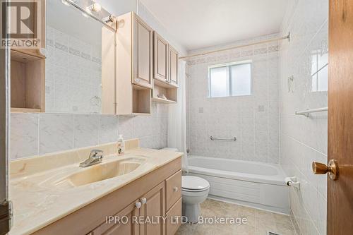 12716 Ninth Line, Halton Hills, ON - Indoor Photo Showing Bathroom