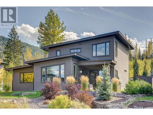 4 Sunniva Drive, Fernie, BC - Outdoor With Facade