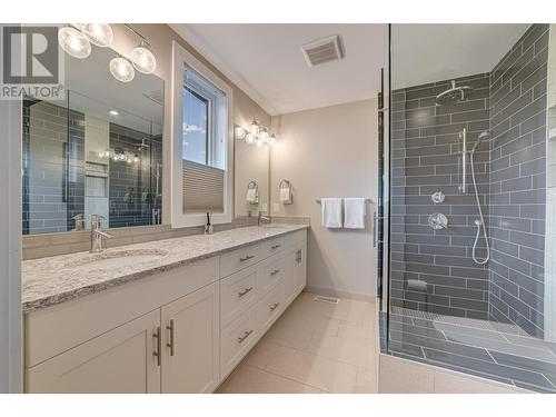 4 Sunniva Drive, Fernie, BC - Indoor Photo Showing Bathroom