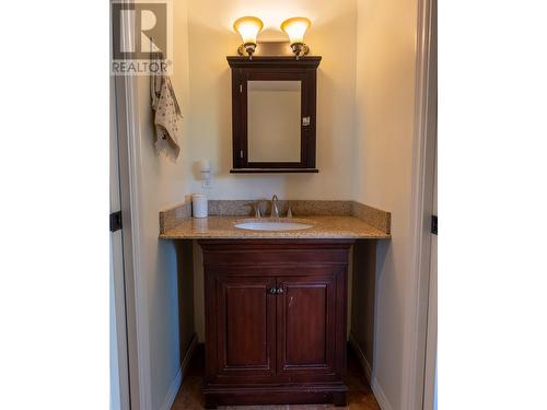 14185 Lawrence Road, Prince George, BC - Indoor Photo Showing Bathroom