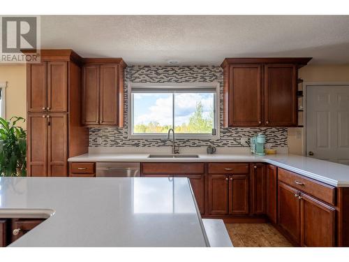 14185 Lawrence Road, Prince George, BC - Indoor Photo Showing Kitchen