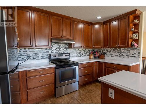 14185 Lawrence Road, Prince George, BC - Indoor Photo Showing Kitchen