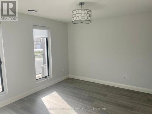 210 - 5 Wake Robin Drive, Kitchener, ON - Indoor Photo Showing Other Room