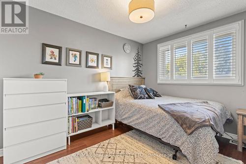 4 Barry Street, St. Catharines, ON - Indoor Photo Showing Bedroom