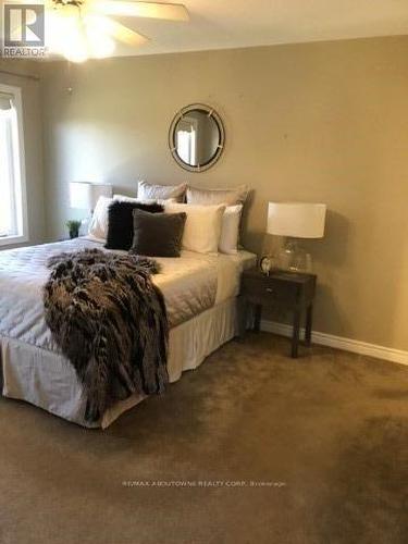 11056 Firgrove Drive, Windsor, ON - Indoor Photo Showing Bedroom