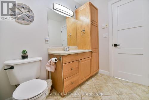 1331 Park Avenue, Timmins (Main Area), ON - Indoor Photo Showing Bathroom