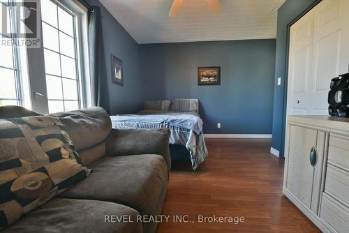 1331 Park Avenue, Timmins (Main Area), ON - Indoor Photo Showing Bedroom