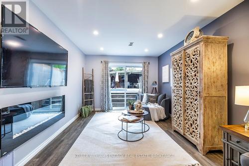 560 Cherryhill Street, Oshawa (Donevan), ON - Indoor Photo Showing Living Room With Fireplace