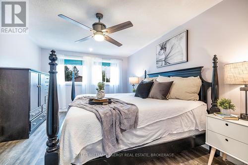 560 Cherryhill Street, Oshawa (Donevan), ON - Indoor Photo Showing Bedroom