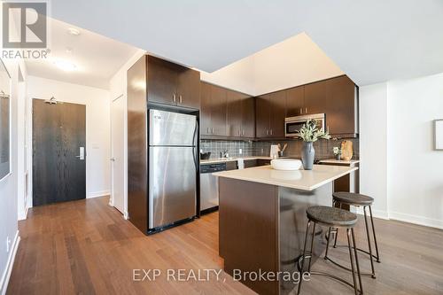 230 - 201 Carlaw Avenue, Toronto, ON - Indoor Photo Showing Kitchen