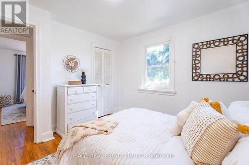 59 Cliffside Drive, Toronto, ON - Indoor Photo Showing Bedroom