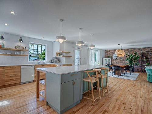 Vue d'ensemble - 1824 Rue Bachand, Carignan, QC - Indoor Photo Showing Kitchen With Upgraded Kitchen