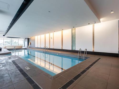 Piscine - 1607-199 Rue De La Rotonde, Montréal (Verdun/Île-Des-Soeurs), QC - Indoor Photo Showing Other Room With In Ground Pool