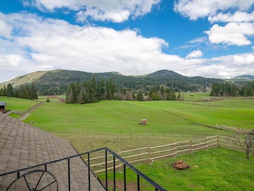 7087 Mays Rd, Duncan, BC 