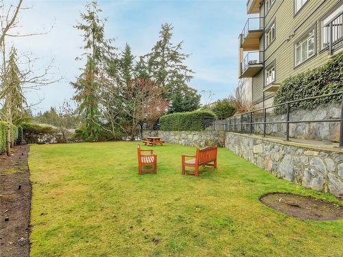 204-623 Treanor Ave, Langford, BC - Outdoor