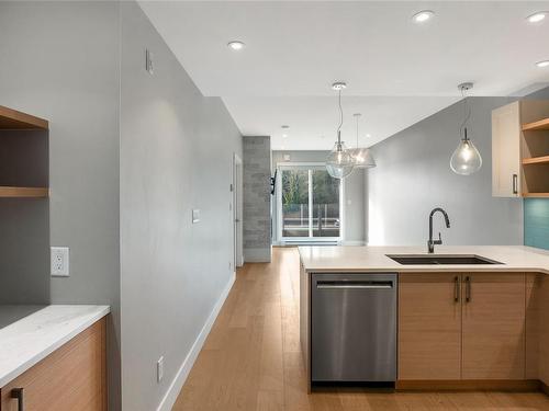 208-1820 Maple Ave South, Sooke, BC - Indoor Photo Showing Kitchen