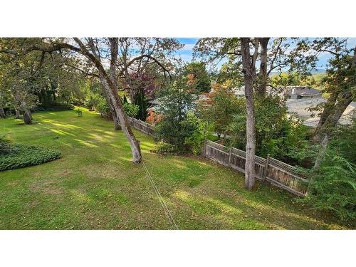 1434 Wende Rd, Saanich, BC 