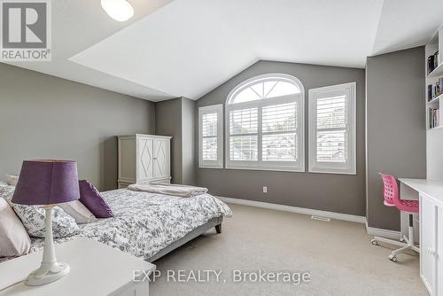 3 Cowper Court, Hamilton, ON - Indoor Photo Showing Bedroom