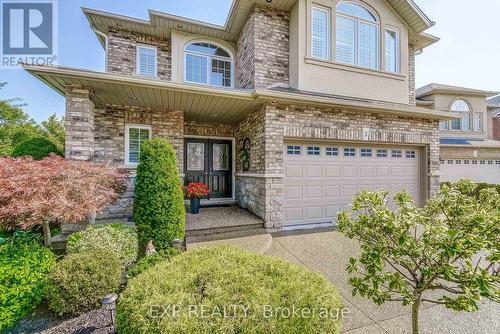 3 Cowper Court, Hamilton, ON - Outdoor