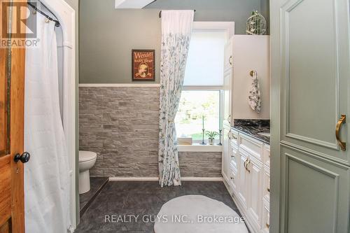 3088 Base Line, Otonabee-South Monaghan, ON - Indoor Photo Showing Bathroom