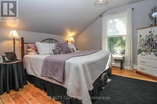 3088 Base Line, Otonabee-South Monaghan, ON - Indoor Photo Showing Bedroom