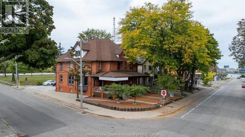 193-195 Janette Avenue, Windsor, ON - Outdoor