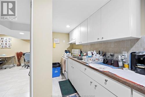 193-195 Janette Avenue, Windsor, ON - Indoor Photo Showing Kitchen With Double Sink