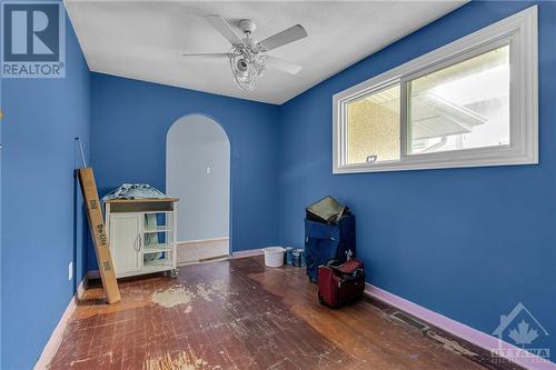 1271 Meadowlands Drive E, Ottawa, ON - Indoor Photo Showing Other Room