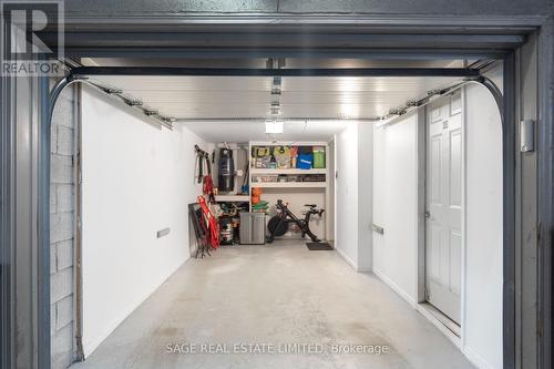 68 Aberdeen Avenue, Toronto, ON - Indoor