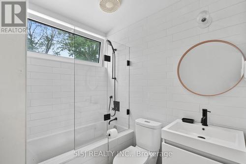 421 Craven Road, Toronto, ON - Indoor Photo Showing Bathroom