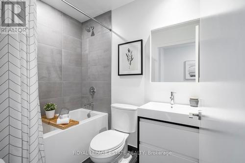 154 Logan Avenue, Toronto, ON - Indoor Photo Showing Bathroom