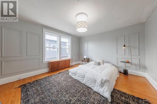 296 King Street E, Oshawa, ON - Indoor Photo Showing Bedroom