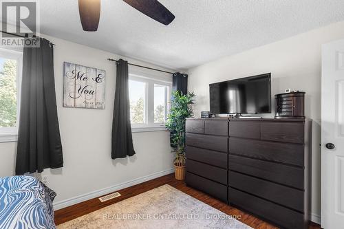 101 Wessenger Drive S, Barrie, ON - Indoor Photo Showing Bedroom