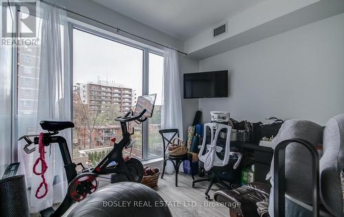 303 - 21 Park Street E, Mississauga, ON - Indoor