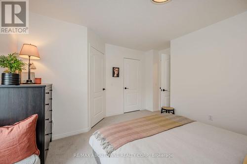 2595 Capilano Crescent, Oakville, ON - Indoor Photo Showing Bedroom