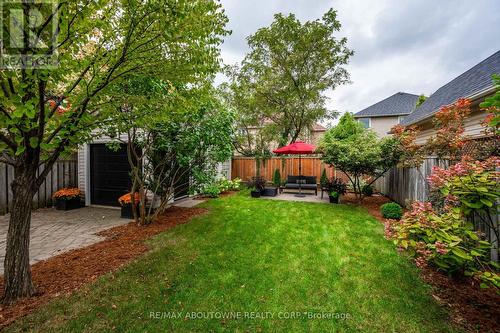 2595 Capilano Crescent, Oakville, ON - Outdoor