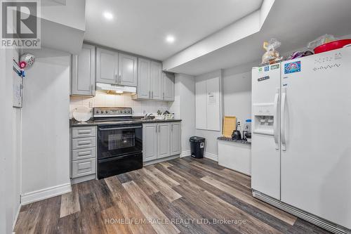 44 Wellspring Drive, Brampton, ON - Indoor Photo Showing Kitchen