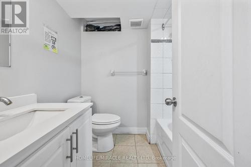 44 Wellspring Drive, Brampton, ON - Indoor Photo Showing Bathroom