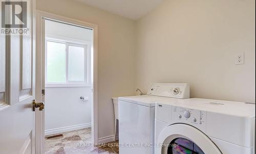 14125 Derry Road, Milton, ON - Indoor Photo Showing Laundry Room