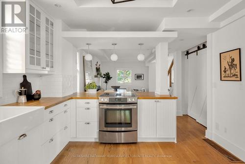 1030 Ossington Avenue, Toronto, ON - Indoor Photo Showing Kitchen