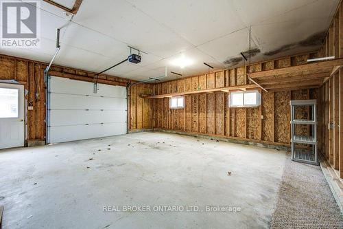 86119 Kintail Line, Ashfield-Colborne-Wawanosh, ON - Indoor Photo Showing Garage