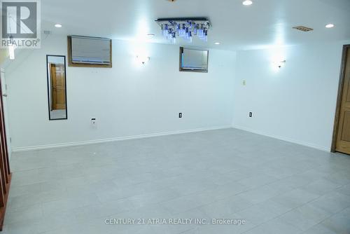 7 Mcmann Drive, Thorold, ON - Indoor Photo Showing Other Room