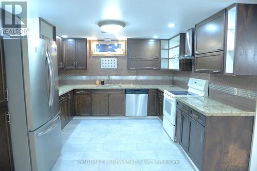 7 Mcmann Drive, Thorold, ON - Indoor Photo Showing Kitchen