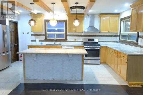 7 Mcmann Drive, Thorold, ON - Indoor Photo Showing Kitchen