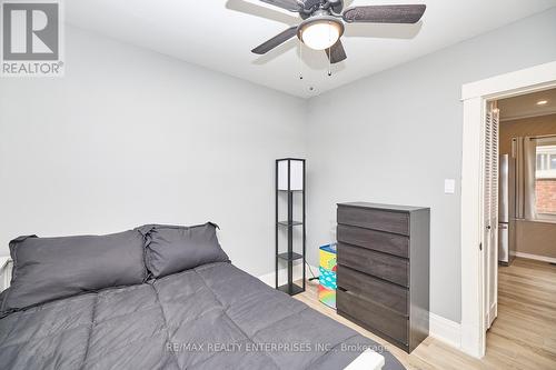 12 Fairburn Avenue, St. Catharines, ON - Indoor Photo Showing Bedroom