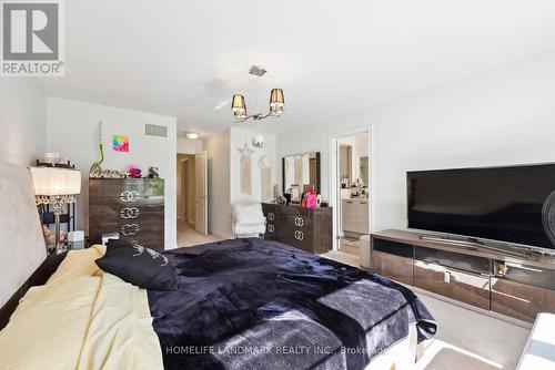 20 Mack Clement Lane, Richmond Hill, ON - Indoor Photo Showing Bedroom