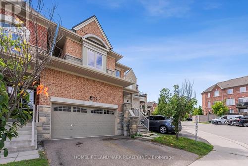 20 Mack Clement Lane, Richmond Hill, ON - Outdoor With Facade