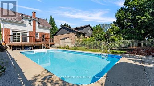 17 Echo Villa Avenue, Brantford, ON - Outdoor With In Ground Pool