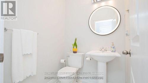 44 Eaglesprings Crescent, Brampton, ON - Indoor Photo Showing Bathroom